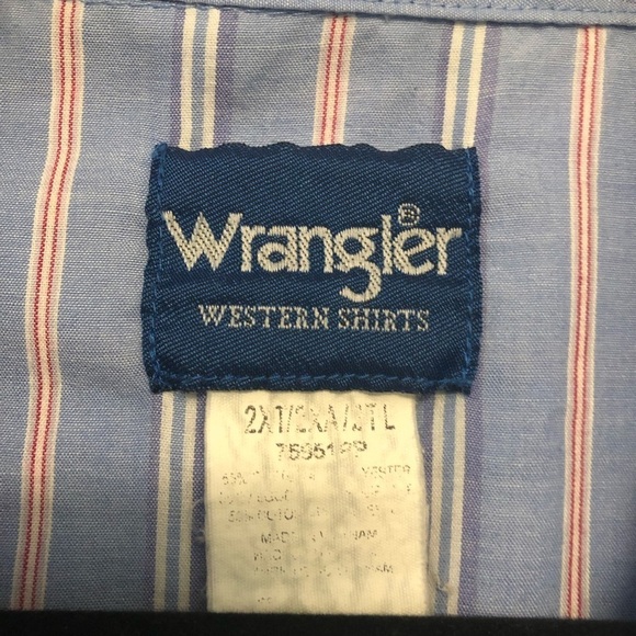 Wrangler Light Blue Red & White Striped Long Sleeve Button Down Shirt - Picture 4 of 6
